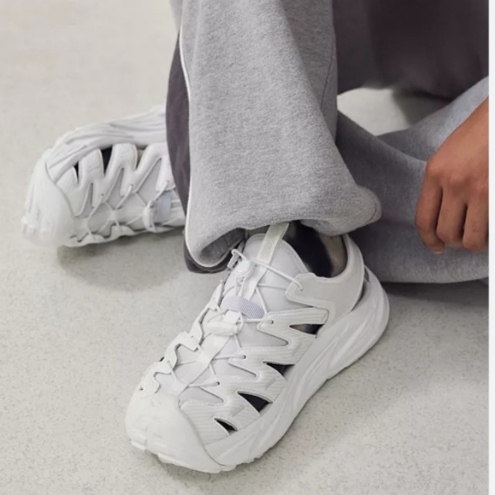 HOKA One One Hopara sneakers